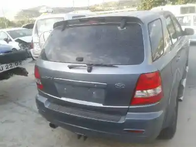 Veículo de Sucata KIA SORENTO 2.5 CRDi Concept do ano 2004 alimentado D4CB