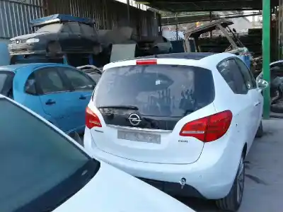 Veículo de Sucata opel meriva b excellence do ano 2013 alimentado a17dts