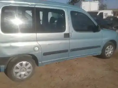 Veículo de Sucata citroen berlingo 2.0 hdi 600 furg. do ano 2004 alimentado rhy