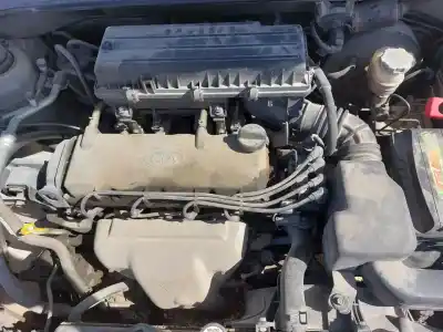 Veículo de Sucata kia rio ls berlina do ano 2003 alimentado a3d