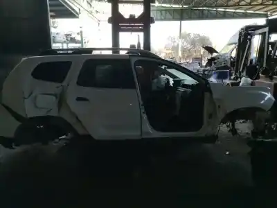 Veículo de Sucata dacia duster ii comfort 4wd do ano 2018 alimentado k9k u8