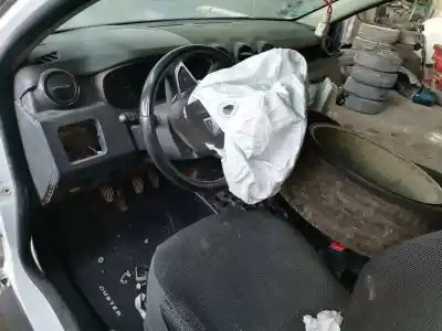 Veículo de Sucata dacia duster ii comfort 4wd do ano 2018 alimentado k9k u8