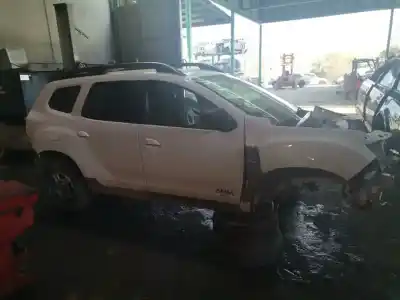 Veículo de Sucata dacia duster ii essential 91 cv / 67 kw do ano 2001 alimentado 