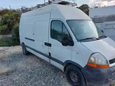 Здавання транспортного засобу renault master ii phase 2 combi combi 3t5 l2 9-pl. caja cerrada/techo elev. 114 cv / 84 kw року 2001 потужний 