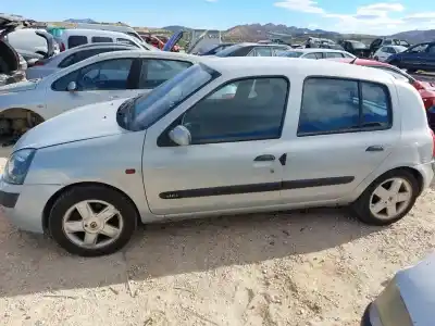 Здавання транспортного засобу renault clio ii fase ii (b/cb0) base authentique 65 cv / 48 kw року 2001 потужний k9k a7