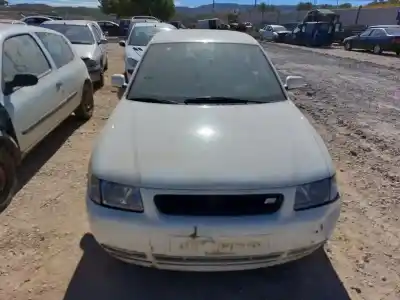 Здавання транспортного засобу audi a3 (8l1) 1.8 t року 1997 потужний 