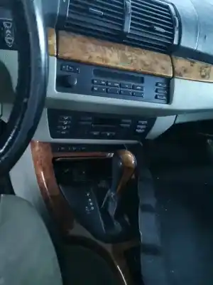 Scrapping Vehicle bmw x5 (e53) 3.0i of the year 2001 powered 306s3 g