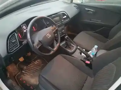 Veículo de Sucata seat leon (5f1) 1.6 tdi do ano 2013 alimentado clh