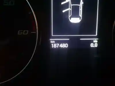 Veículo de Sucata seat leon (5f1) 1.6 tdi do ano 2013 alimentado clh