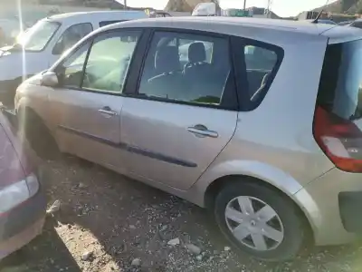 Scrapping Vehicle renault scenic ii megane scenic of the year 2006 powered k9k p7