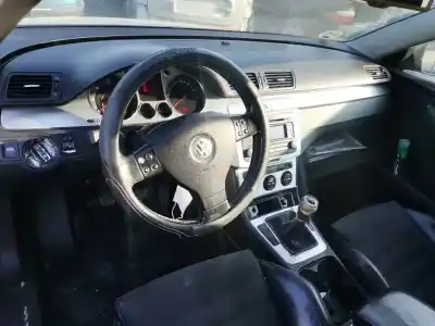 Здавання транспортного засобу volkswagen passat b6 (3c2) 2.0 tdi 16v року 2005 потужний bkp
