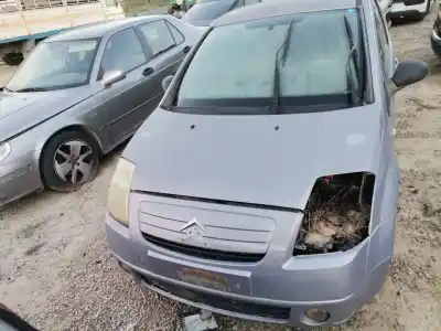 Veículo de Sucata citroen c2 empresa do ano 2004 alimentado 8hx