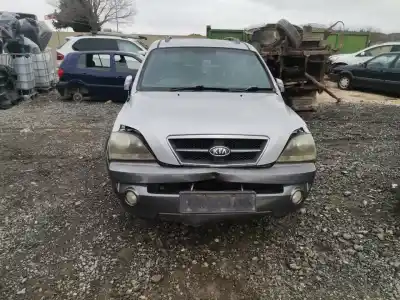 Veículo de Sucata KIA SORENTO 2.4 16V CAT do ano 2001 alimentado 