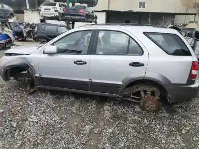 Veículo de Sucata kia sorento 2.4 16v cat do ano 2001 alimentado 