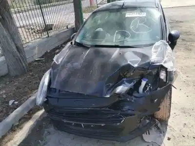 Здавання транспортного засобу ford fiesta (ccn) black edition року 2014 потужний 