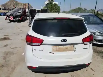 Veículo de Sucata kia carens iv 1.7 crdi do ano 2015 alimentado d4fd
