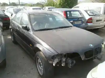 Veicolo di demolizione BMW SERIE 3 BERLINA (E46)  dell'anno 2000 alimentato D-20-4D-1