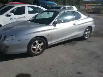 Veicolo di demolizione HYUNDAI COUPE (J2)  dell'anno 2000 alimentato G4GR