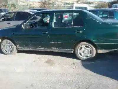 Veicolo di demolizione VOLKSWAGEN VENTO (1H2)  dell'anno 1997 alimentato AEK/AFT