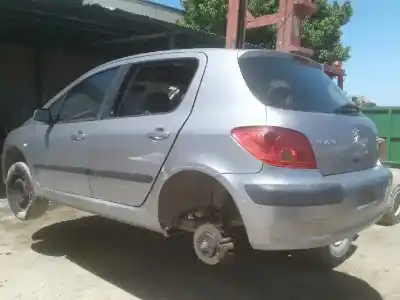 Hurda Aracı PEUGEOT 307 (S1)  Yılın 2001 güçlü NFU
