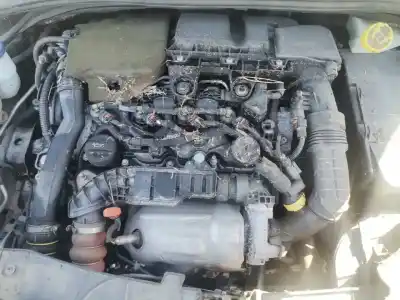 Veículo de Sucata citroen c4 cactus shine do ano 2018 alimentado yh01