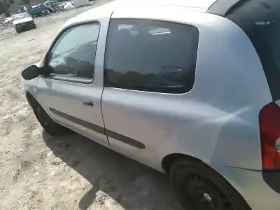 Утилизация автомобиля renault clio ii fase ii (b/cb0) base authentique 75 cv / 55 kw года 2003 питание d4f b7