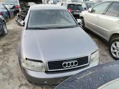Scrapping Vehicle audi a4 b6 (8e2) 1.9 tdi of the year 2003 powered awx