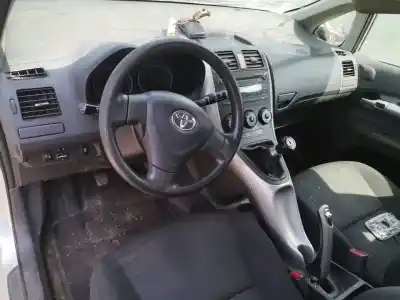 Veículo de Sucata toyota auris luna+ do ano 2007 alimentado 1nd