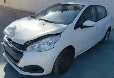 Scrapping Vehicle peugeot 208 i (ca_, cc_) 1.5 bluehdi 100 of the year 0 powered yhy