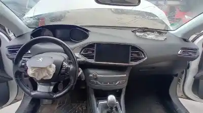 Scrapping Vehicle peugeot 308 sw ii (lc_, lj_, lr_, lx_, l4_) 1.5 bluehdi 130 of the year 0 powered yhy (dv5rd)