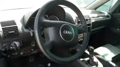 Veículo de Sucata AUDI A2 (8Z0) Gasolina 2002 5P do ano 2019 alimentado 