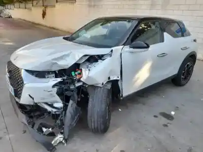 Здавання транспортного засобу ds ds 3 crossback (u_) 1.2 puretech 100 hnk року 0 потужний hnk (eb2adtd)