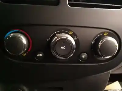 Veículo de Sucata renault clio iv (bh_) gasóleo 2014 5p do ano 2014 alimentado k9k 612