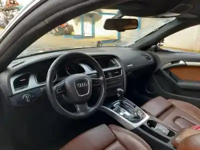 Scrapping Vehicle audi a5 (8t3) 2.7 tdi of the year 0 powered camb