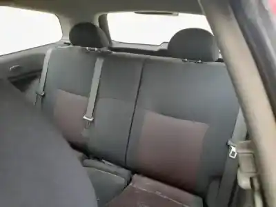 Здавання транспортного засобу honda civic vii hatchback (eu, ep, ev) 1.6 i (ep2 eu8 eu6) року 0 потужний 
