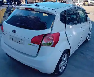 Veicolo di demolizione kia venga (yn) 1.4 crdi 90 dell'anno 2011 alimentato d4fc