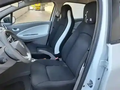 Vehicul casat renault zoe (bfm_) zoe (bfmc) 5aq605 al anului 0 alimentat 5am 450