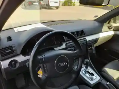 Здавання транспортного засобу audi a4 b6 avant (8e5) 2.5 tdi року 0 потужний bcz