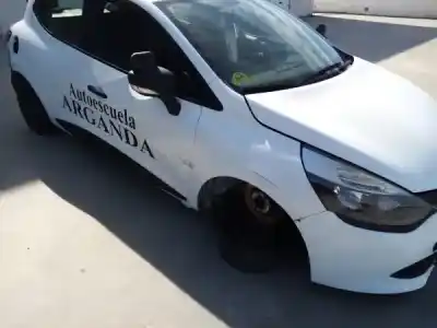 Veículo de Sucata renault clio iv (bh_) 1.5 dci 90 do ano 0 alimentado k9k 612