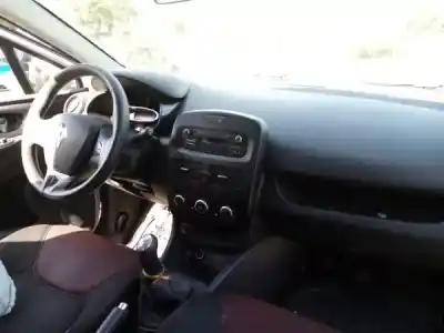 Veículo de Sucata renault clio iv (bh_) 1.5 dci 90 do ano 0 alimentado k9k 612