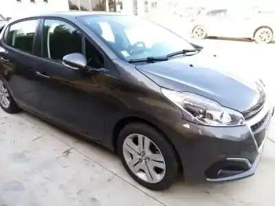 Scrapping Vehicle peugeot 208 i (ca_, cc_) 1.5 bluehdi 100 of the year 0 powered yhy