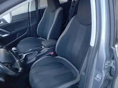Veicolo di demolizione peugeot 308 sw ii (lc_, lj_, lr_, lx_, l4_) 1.6 hdi / bluehdi 115 (lcbhxm lcbhxt) dell'anno 0 alimentato bhz (dv6fc)