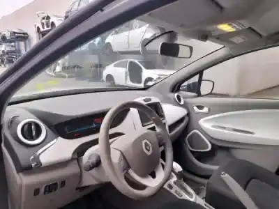 Veicolo di demolizione renault zoe (bfm_) zoe (bfmc) 5aq605 dell'anno 0 alimentato 