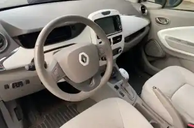 Veicolo di demolizione renault zoe (bfm_) zoe (bfmc) 5aq605 dell'anno 0 alimentato 