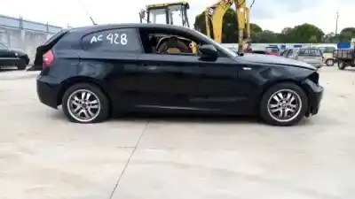 Veículo de Sucata bmw 1 (e81) gasóleo 2010 3p do ano 2010 alimentado n47 d20 a