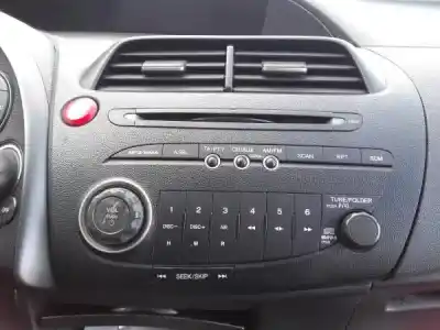 Verschrottungsfahrzeug honda civic viii hatchback (fn, fk) 2.2 ctdi (fk3) des jahres 0 angetrieben n22a2
