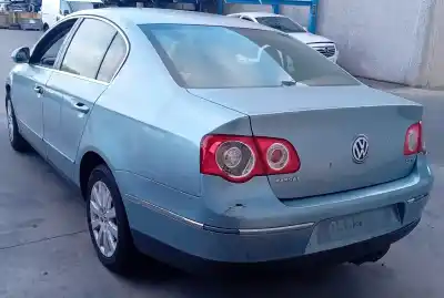 Veicolo di demolizione volkswagen passat b6 (3c2) 2.0 tdi 16v dell'anno 0 alimentato bkp
