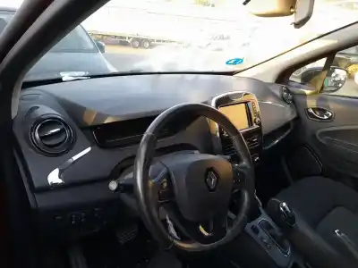 Veículo de Sucata renault zoe (bfm_) zoe (bfmc) 5aq605 do ano 0 alimentado 