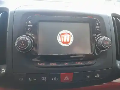 Veículo de Sucata fiat 500l (351_, 352_) 1.4 (199lyb1b) do ano 0 alimentado 843 a1.000