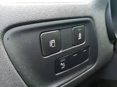 Veicolo di demolizione citroen c4 ii (nc_) 1.6 hdi 110 dell'anno 0 alimentato bhy